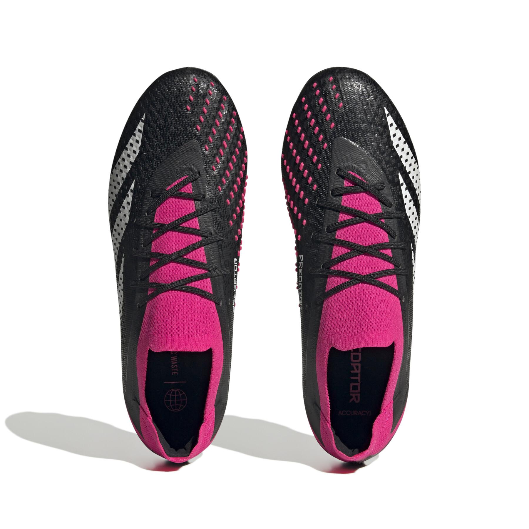 Chaussures de football basses adidas Predator Accuracy.1 - Own your Football