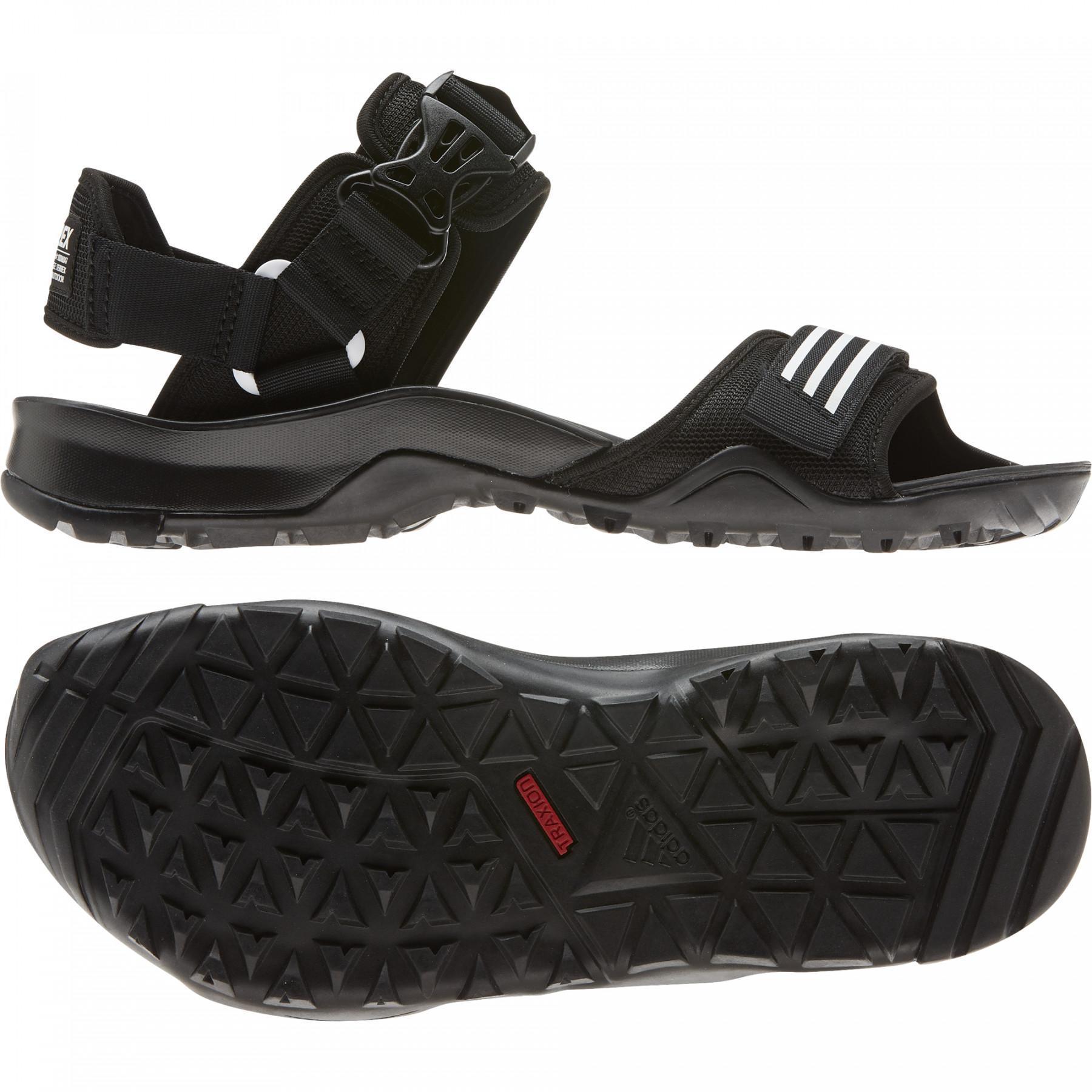 Sandale adidas Cyprex Ultra DLX