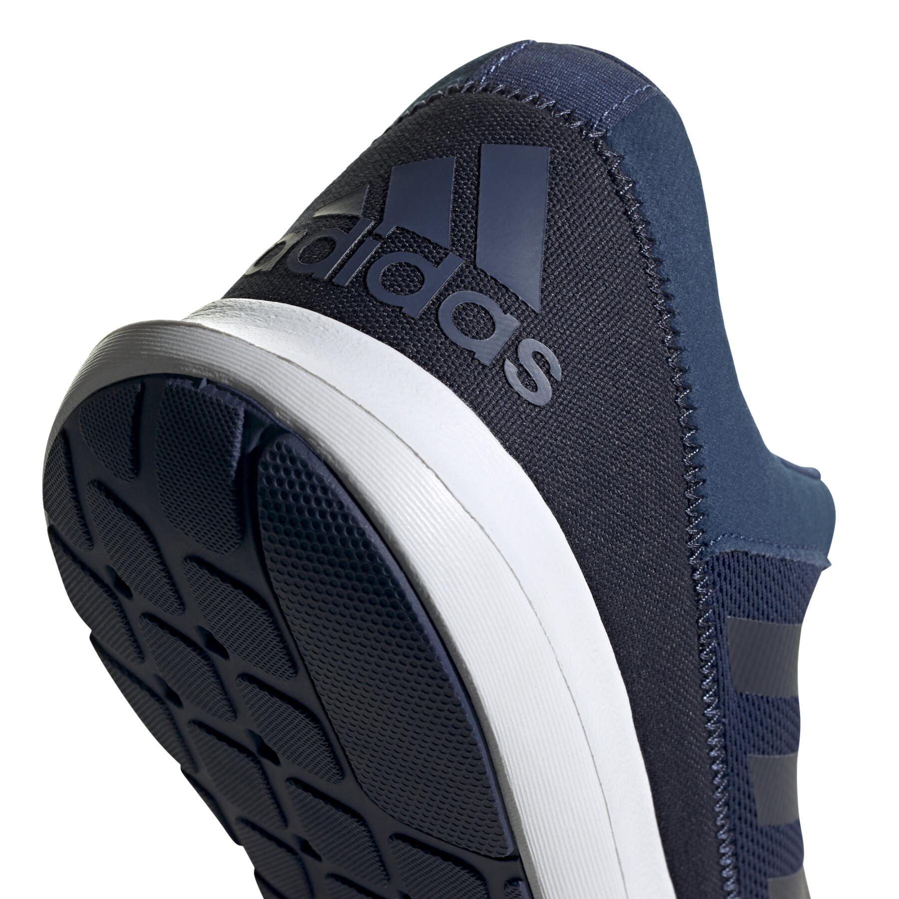 Chaussures de running adidas Coreracer