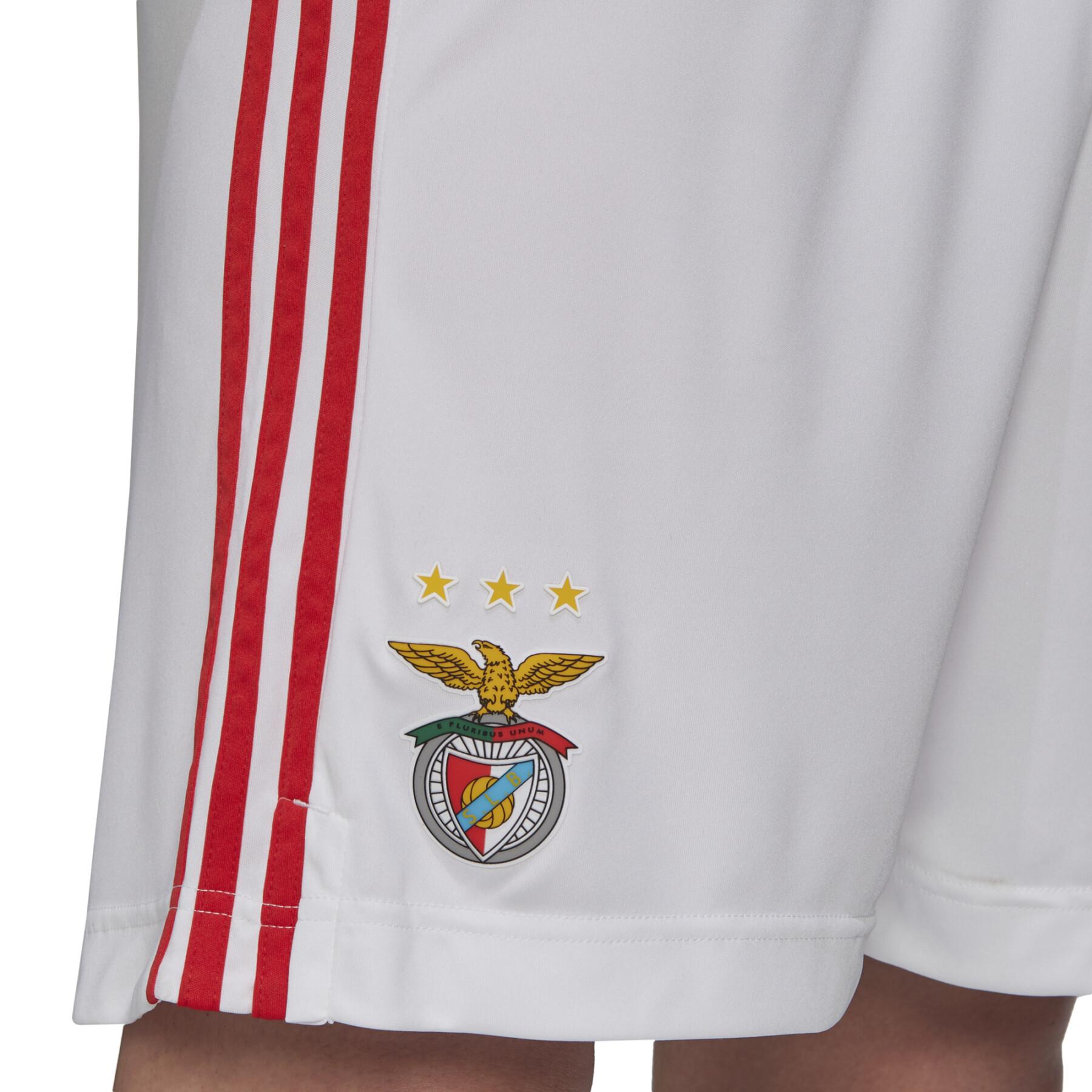 Short domicile Benfica 2021/22