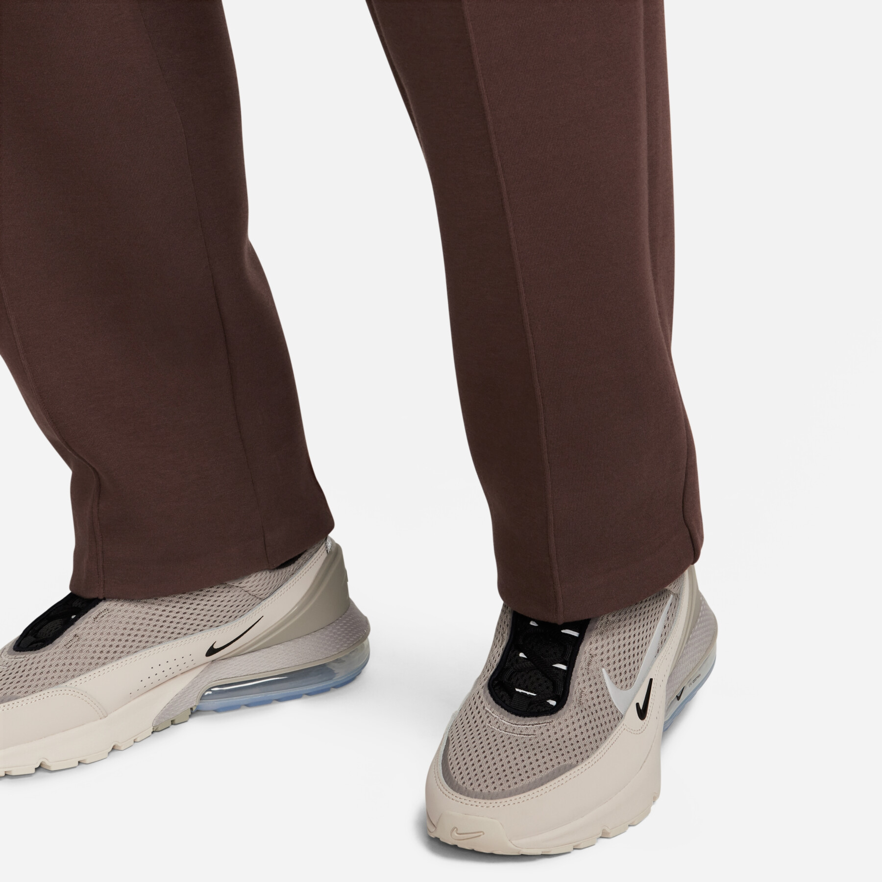 Pantalon de survêtement ample à ourlet ouvert Nike Tech Fleece Reimagined