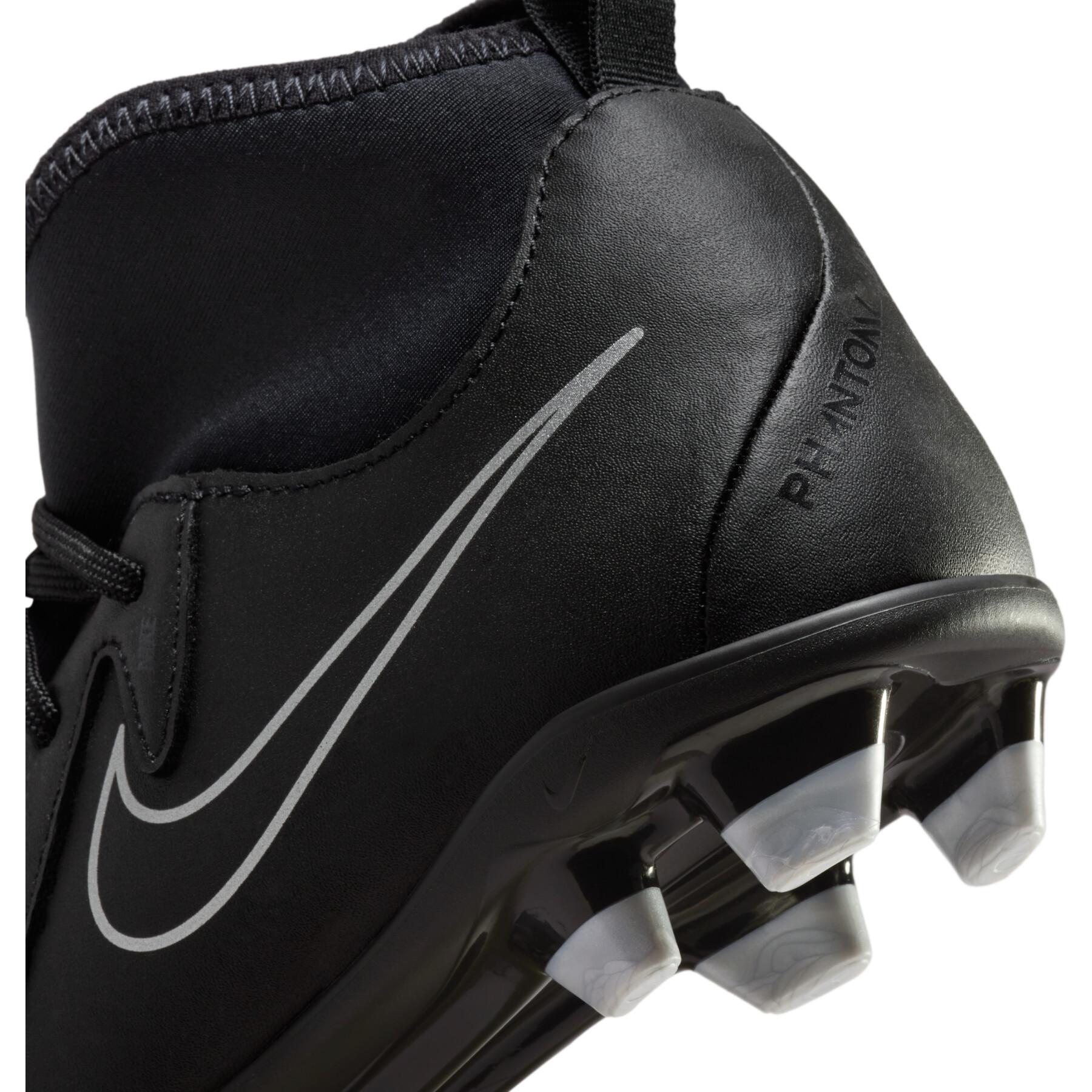 Chaussures de football enfant Nike Phantom Luna 2 Club MG