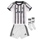 Mini kit domicile enfant Juventus Turin 2022/23